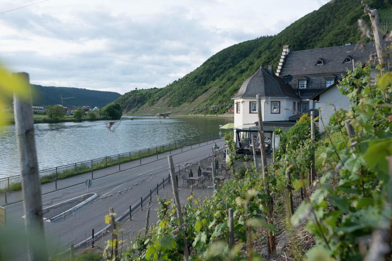 Hotel Haus Burg Metternich Beilstein  Exteriör bild